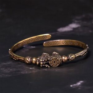For When You Need Quiet Connection | Pi Xiu Carrying Coin Ingot Copper Brass Bracelet Bangle | AetherFate